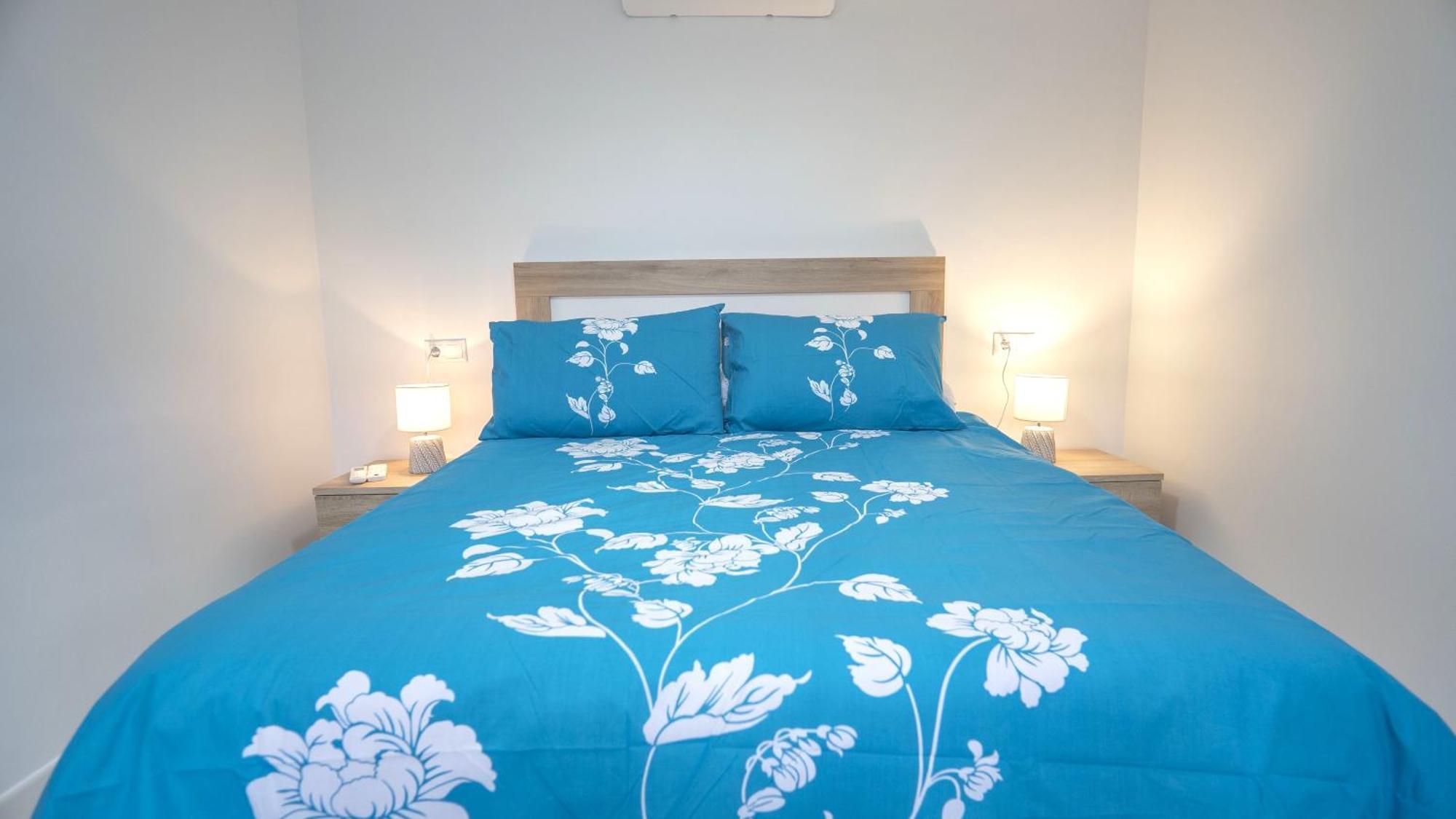 Modern Detached 4 Bed 3 Bath Villa With Private Pool Close To All Amenities Villamartin  Exterior foto